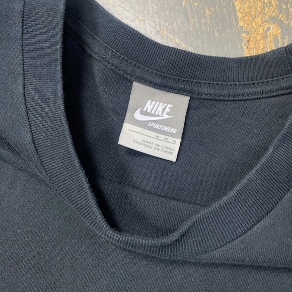 Nike Sportswear The Shirt Grey Tag 343351-010 Medium Official Shirt - Picture 6 of 7